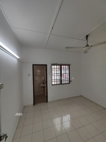 Rumah Teres 2 Tingkat untuk Disewa di Klang (Selangor) - Joel Sia - Interior - PropertyGuru.com.my