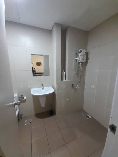 Service Residence for Rent at i-SOHO @ i-City - Arylene Ang - Bathroom - PropertyGuru.com.my