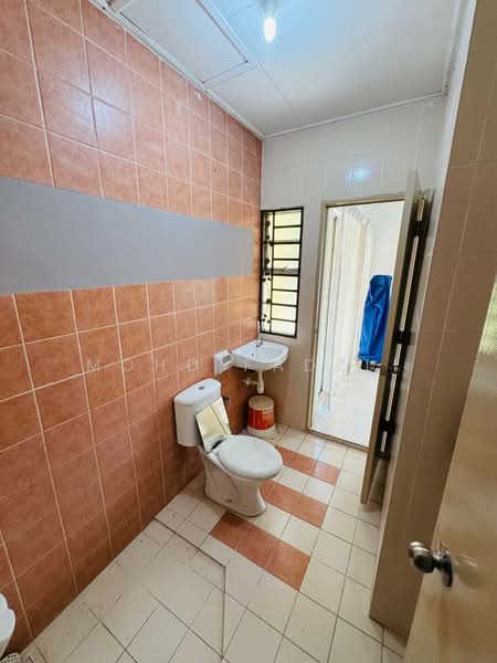 2-storey Terraced House for Rent in Denai Alam (Shah Alam) - Mohd Fadzli - Bathroom - PropertyGuru.com.my