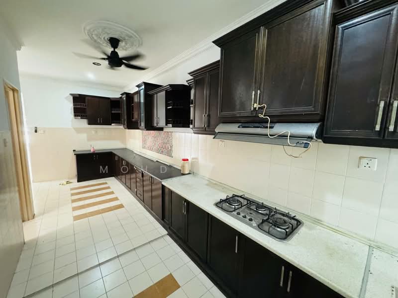 2-storey Terraced House for Rent in Denai Alam (Shah Alam) - Mohd Fadzli - Kitchen - PropertyGuru.com.my