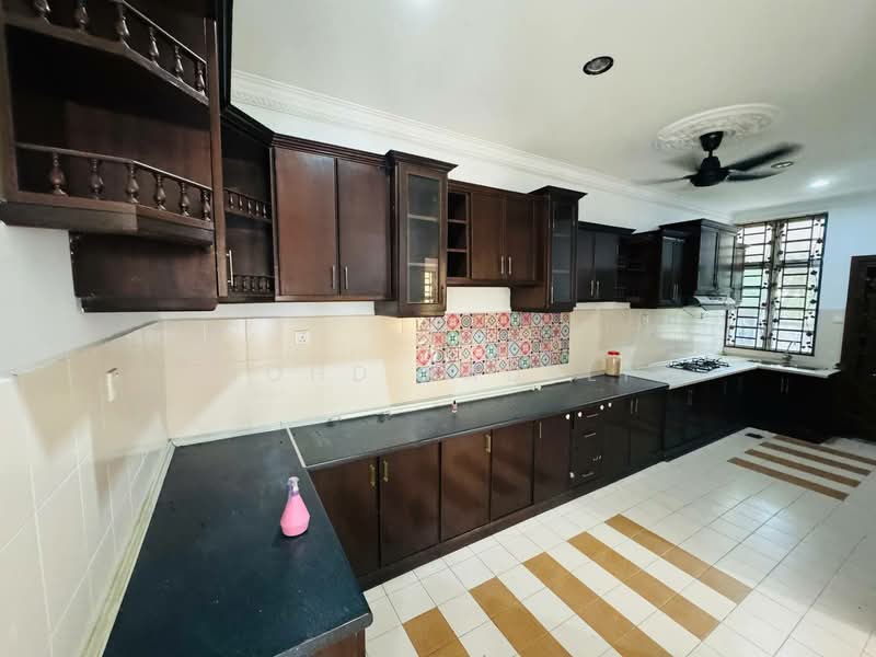 2-storey Terraced House for Rent in Denai Alam (Shah Alam) - Mohd Fadzli - Kitchen - PropertyGuru.com.my
