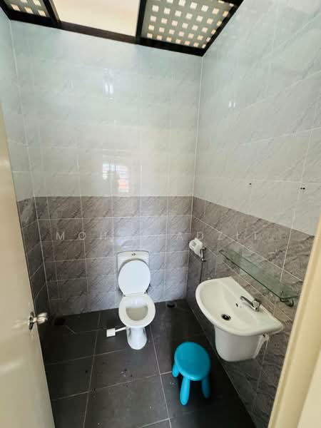 2-storey Terraced House for Rent in Denai Alam (Shah Alam) - Mohd Fadzli - Bathroom - PropertyGuru.com.my