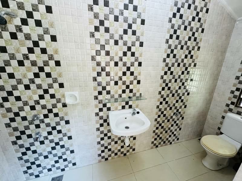 2-storey Terraced House for Rent in Denai Alam (Shah Alam) - Mohd Fadzli - Bathroom - PropertyGuru.com.my