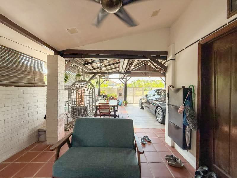 Rumah Teres 2 Tingkat untuk Dijual di Taman Puchong Perdana (Puchong) - Hanif Hanz - Car Park - PropertyGuru.com.my