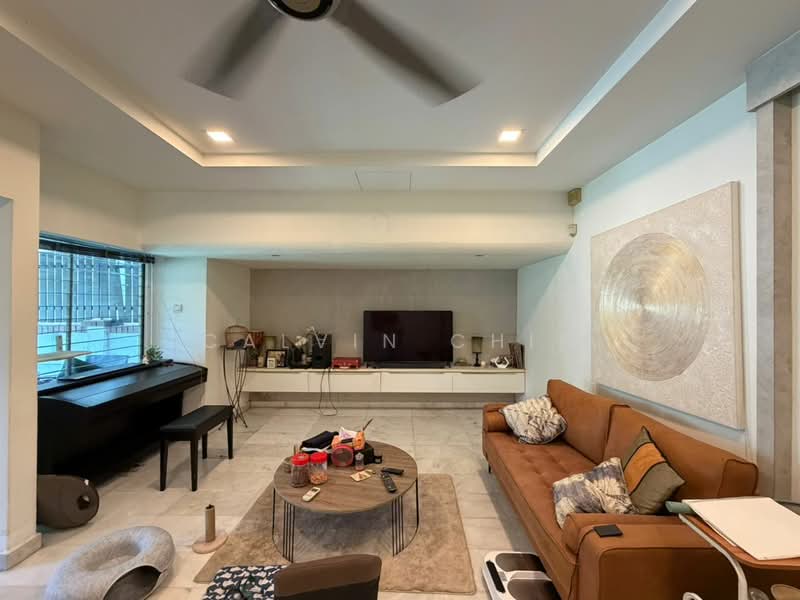 2.5-storey Terraced House for Sale in Sri Hartamas (Kuala Lumpur) - calvin Chin - Living Room - PropertyGuru.com.my