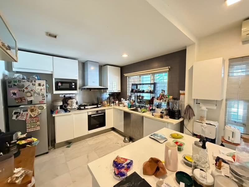 2.5-storey Terraced House for Sale in Sri Hartamas (Kuala Lumpur) - calvin Chin - Kitchen - PropertyGuru.com.my