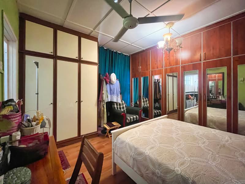 2.5-storey Terraced House for Sale in Taman Wangsa Baiduri (Subang Jaya) - Fatin Ismail - Bedroom - PropertyGuru.com.my