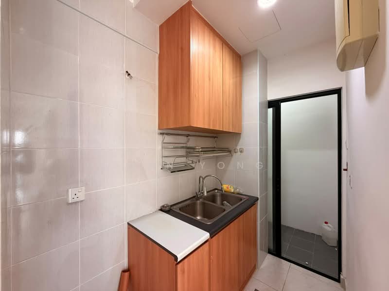 Servis Apartment untuk Disewa di VIM 3 @ Desa Park North - Sean Yong - Kitchen - PropertyGuru.com.my
