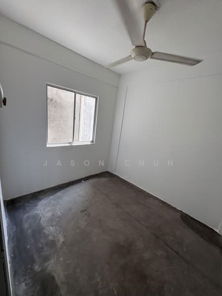 Apartment for Sale at Pangsapuri Ruselia - Jason Chun - Interior - PropertyGuru.com.my
