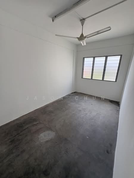 Apartment for Sale at Pangsapuri Ruselia - Jason Chun - Interior - PropertyGuru.com.my