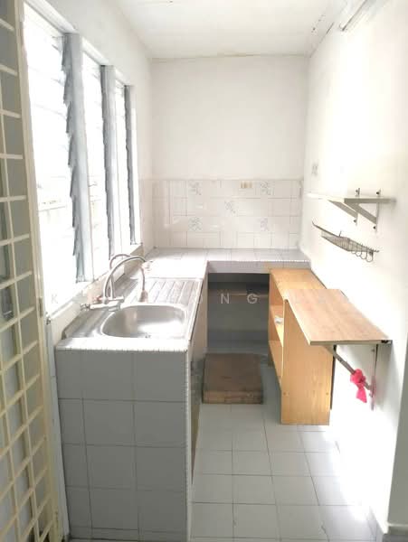 Rumah Teres 2 Tingkat untuk Disewa di SS19 (Subang Jaya) - Kar Leong Lai - Kitchen - PropertyGuru.com.my
