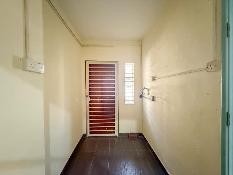 2-storey Terraced House for Sale in Bandar Baru Bangi (Selangor) - Hanif Hanz - Entrance - PropertyGuru.com.my