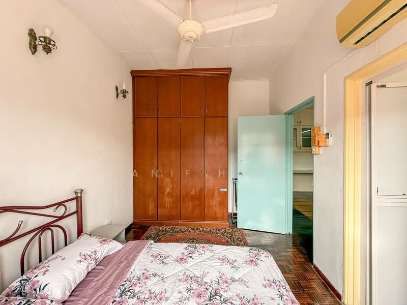 2-storey Terraced House for Sale in Bandar Baru Bangi (Selangor) - Hanif Hanz - Bedroom - PropertyGuru.com.my