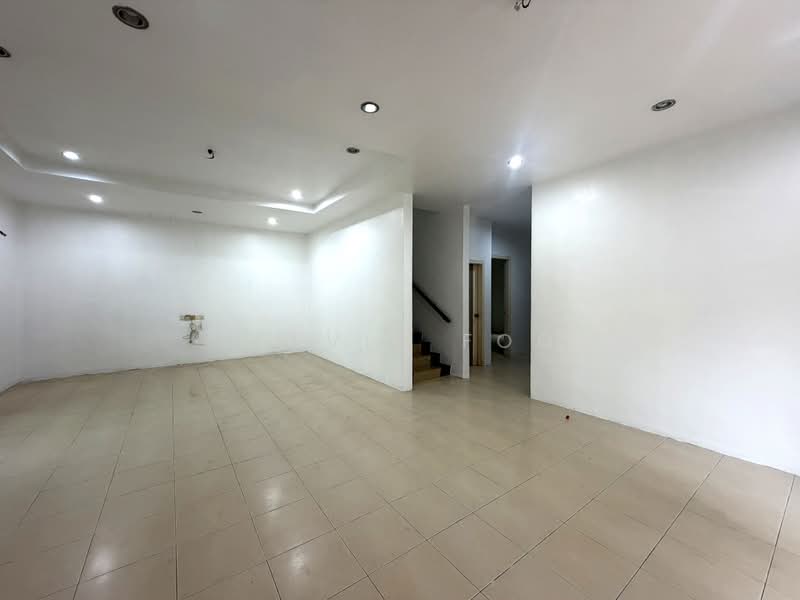 Semi-Detached House for Sale in Taman Intanova (Teluk Intan) - Kelvin Foo - Interior - PropertyGuru.com.my