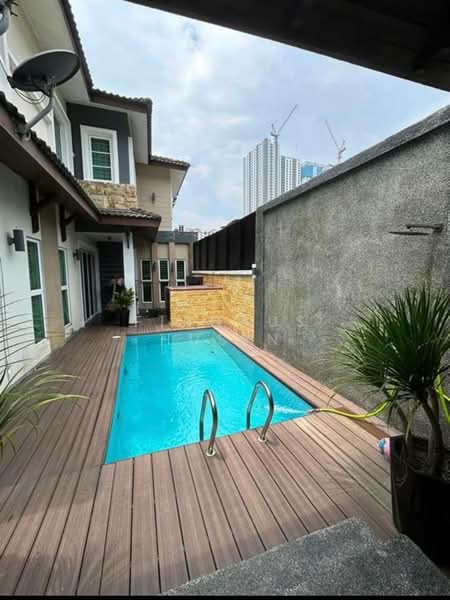 Semi-Detached House for Sale in Taman Gombak Permai (Batu Caves) - Firdaus Husin - Exterior - PropertyGuru.com.my