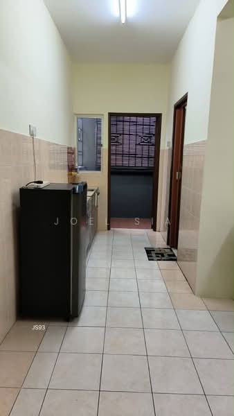 Apartment for Rent at Bayu Villa - Joel Sia - Kitchen - PropertyGuru.com.my