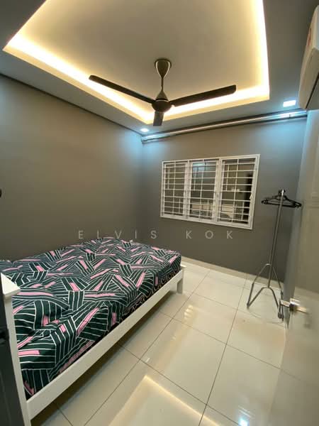Kondominium untuk Dijual di Koi Suites - Elvis Kok - Bedroom - PropertyGuru.com.my