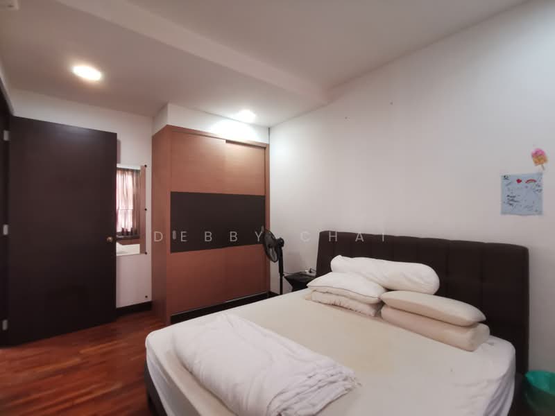 Semi-Detached House for Rent in Taman Aman Sari (Bandar Kinrara) - Debby Chai - Bedroom - PropertyGuru.com.my