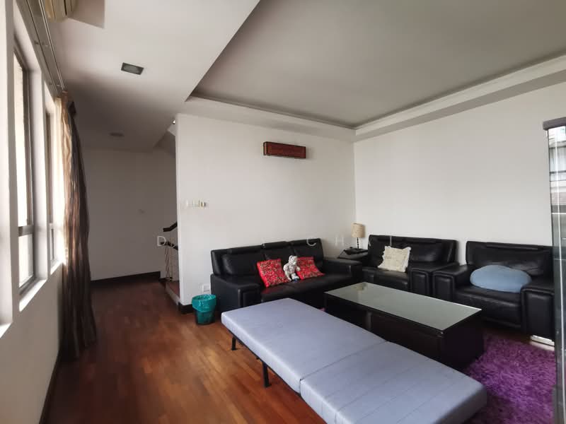 Semi-Detached House for Rent in Taman Aman Sari (Bandar Kinrara) - Debby Chai - Living Room - PropertyGuru.com.my