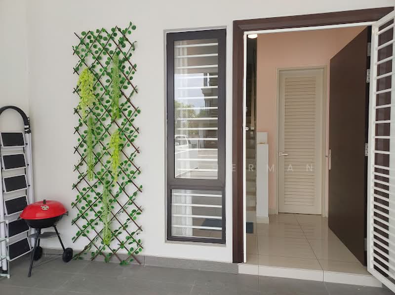 Rumah Bandar untuk Disewa di 16 Sierra (Puchong) - Ikram Suherman - PropertyGuru.com.my
