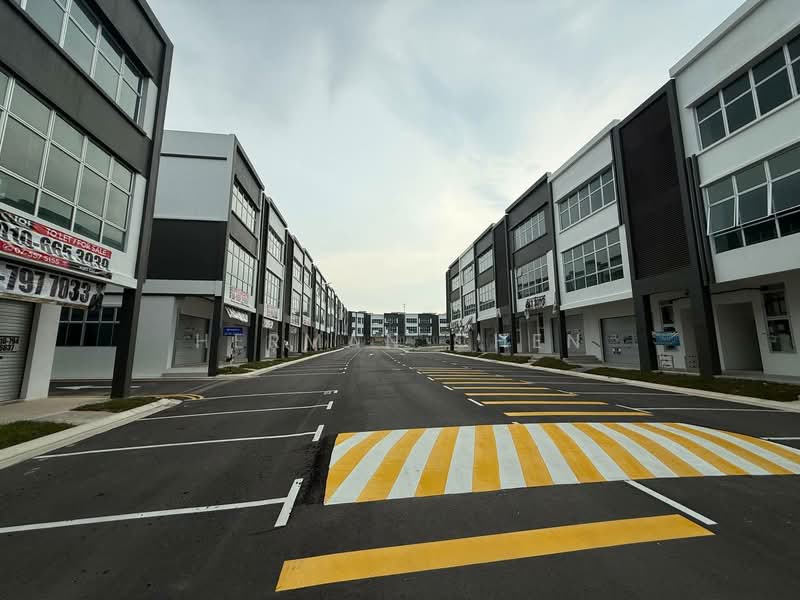 Shop / Office for Rent in Gelang Patah (Johor) - Herman Chen - Exterior - PropertyGuru.com.my