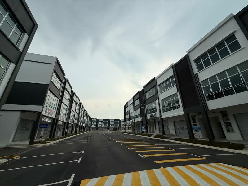 Shop / Office for Rent in Gelang Patah (Johor) - Herman Chen - Exterior - PropertyGuru.com.my