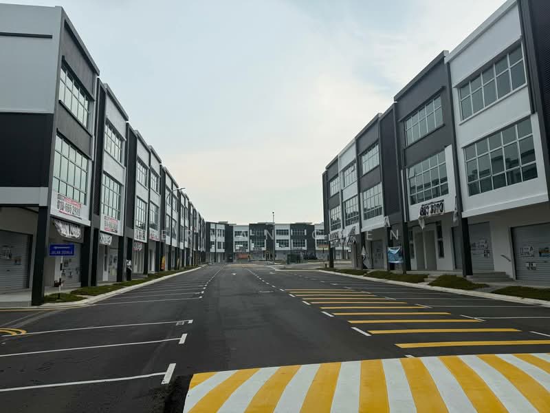 Shop / Office for Rent in Gelang Patah (Johor) - Herman Chen - Exterior - PropertyGuru.com.my