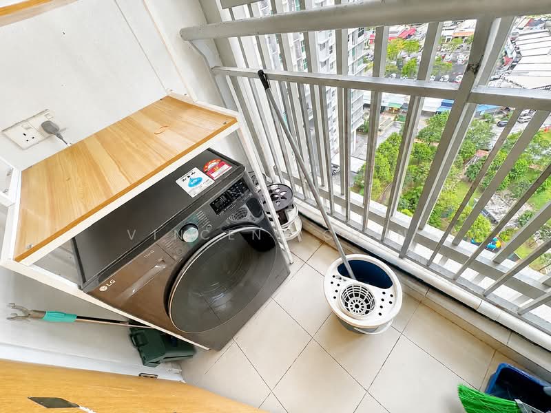 Servis Apartment untuk Dijual di Cantara Residences - Vincent Chin - Balcony - PropertyGuru.com.my