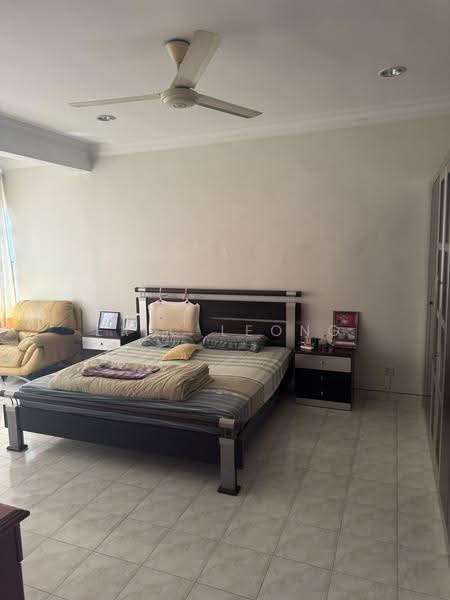 Rumah Teres 2-Tingkat untuk Dijual di Taman Serdang Raya (Seri Kembangan) - Eric Leong - Bedroom - PropertyGuru.com.my