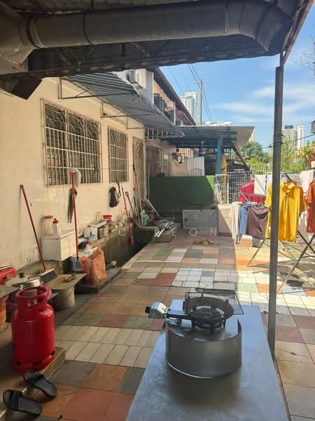 Rumah Teres 2-Tingkat untuk Dijual di Taman Serdang Raya (Seri Kembangan) - Eric Leong - Exterior - PropertyGuru.com.my