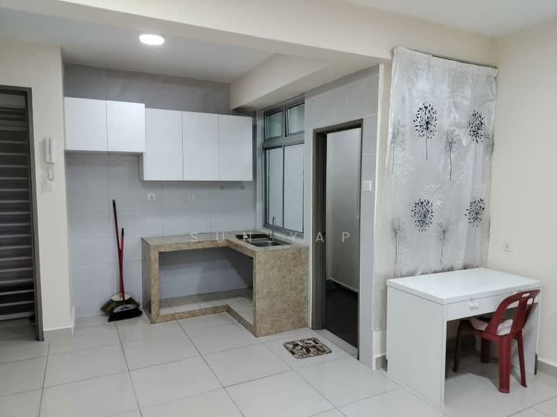 Servis Apartment untuk Disewa di Larkin Heights - Sun Yap - Kitchen - PropertyGuru.com.my