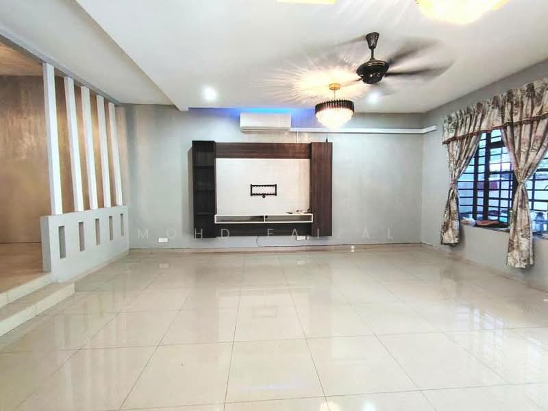 Rumah Teres 2 Tingkat untuk Dijual di Mantin (Negeri Sembilan) - Mohd Faizal - Living Room - PropertyGuru.com.my