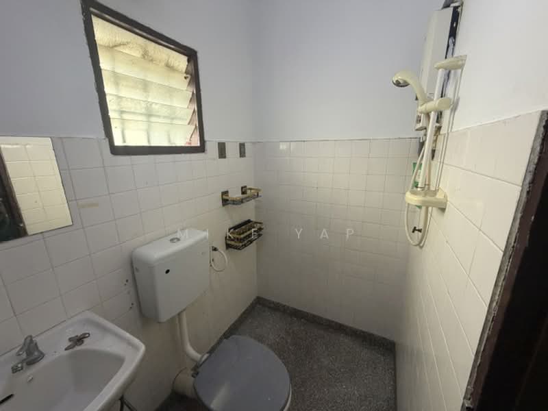 Rumah Teres 2.5 Tingkat untuk Dijual di Desa Setapak (Wangsa Maju) - Mike Yap - Bathroom - PropertyGuru.com.my
