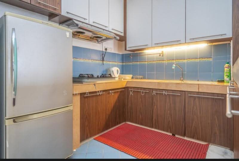 Kediaman Servis untuk Dijual di Holiday Place (D-Villa Residence) - Shawn Kuan - Kitchen - PropertyGuru.com.my