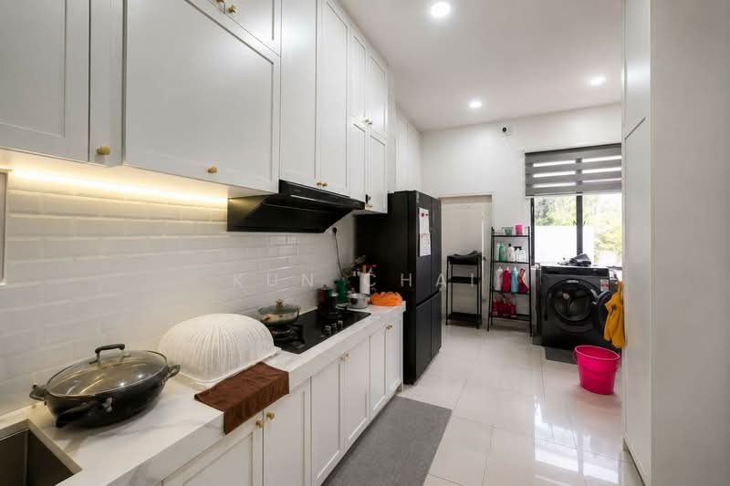 Rumah Banglo untuk Dijual di Kampung Baru Seelong (Senai) - Kun Chai - PropertyGuru.com.my