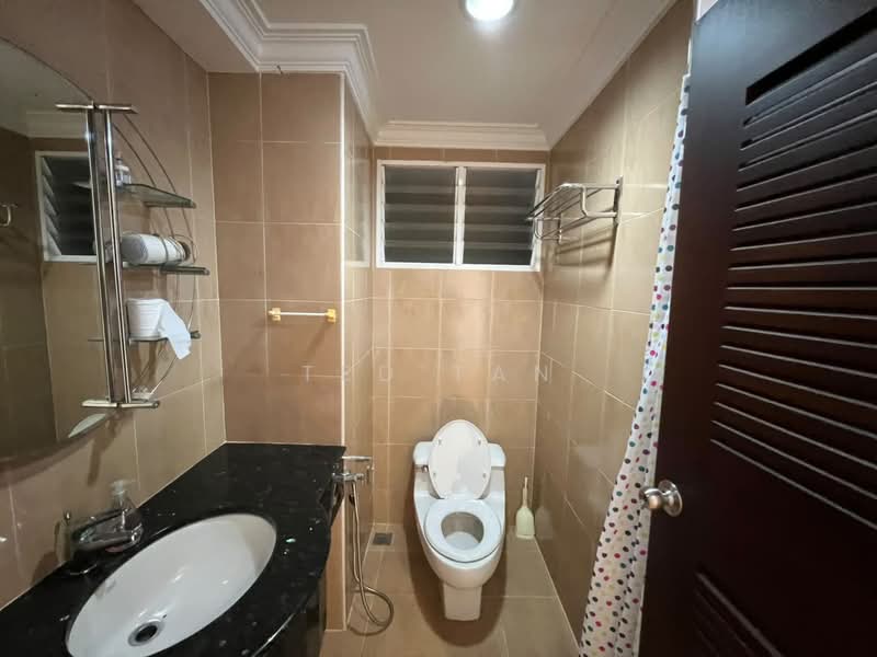 Kondominium untuk Dijual di Mutiara Villa Condominium - Ted Tan - Bathroom - PropertyGuru.com.my