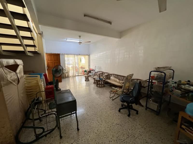 Rumah Teres 2 Tingkat untuk Dijual di Taman Harta Pertama (Bukit Baru) - Woon . - Living Room - PropertyGuru.com.my