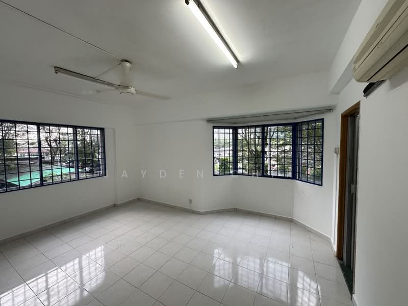 Pangsapuri untuk Disewa di Jade Tower (Menara Jade) - Jayden Chik - Living Room - PropertyGuru.com.my