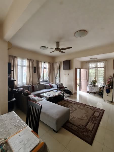 Semi-Detached House for Sale in Presint 15 (Putrajaya) - Andrew Poh - Living Room - PropertyGuru.com.my