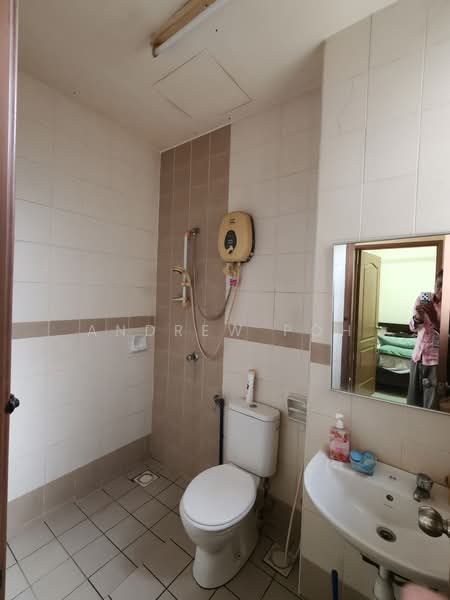 Semi-Detached House for Sale in Presint 15 (Putrajaya) - Andrew Poh - Bathroom - PropertyGuru.com.my