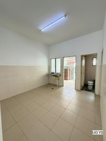 Terraced House for Sale in Shah Alam (Selangor) - KH Chong - Kitchen - PropertyGuru.com.my