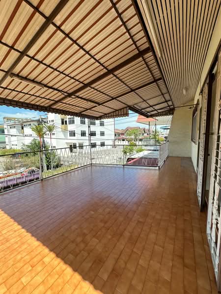 Semi-Detached House for Sale in Taman Mayfair (Klebang) - Tim Piong - Balcony - PropertyGuru.com.my