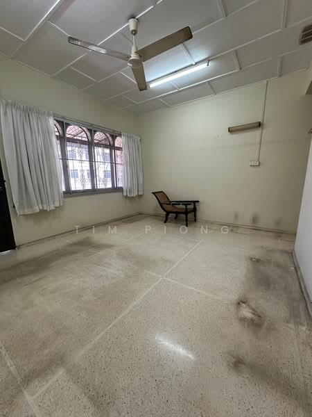 Semi-Detached House for Sale in Taman Mayfair (Klebang) - Tim Piong - Living Room - PropertyGuru.com.my