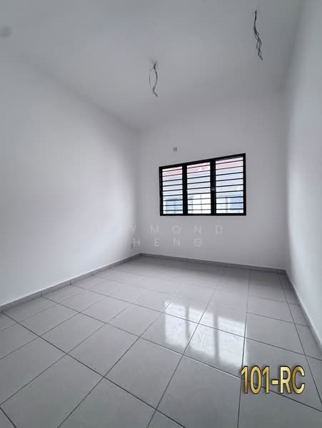 2-storey Terraced House for Sale in Setia Utama (Setia Alam) - Raymond Cheng - Interior - PropertyGuru.com.my