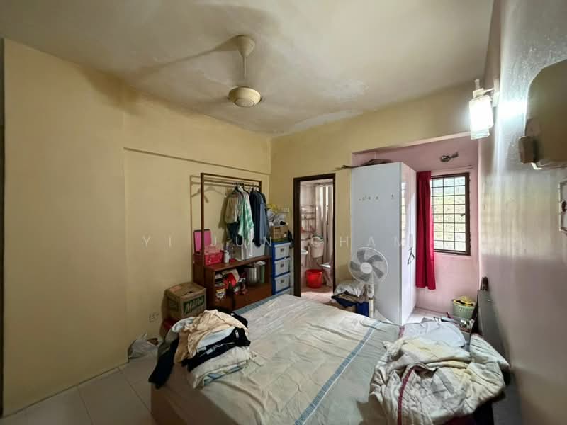 Pangsapuri untuk Dijual di Ixora - Yi Jun Cham - Bedroom - PropertyGuru.com.my