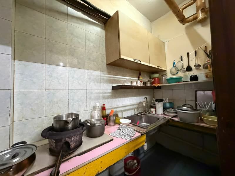 Pangsapuri untuk Dijual di Ixora - Yi Jun Cham - Kitchen - PropertyGuru.com.my