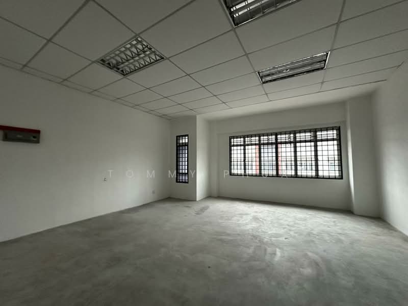 Kedai / Pejabat untuk Dijual di Taman Bukit Dahlia (Pasir Gudang) - Tommy Phua - Interior - PropertyGuru.com.my
