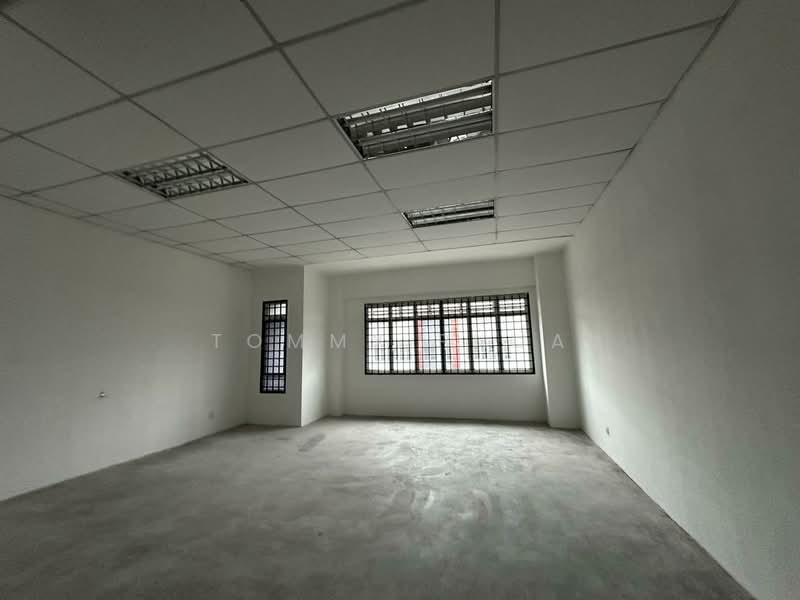 Kedai / Pejabat untuk Dijual di Taman Bukit Dahlia (Pasir Gudang) - Tommy Phua - Interior - PropertyGuru.com.my