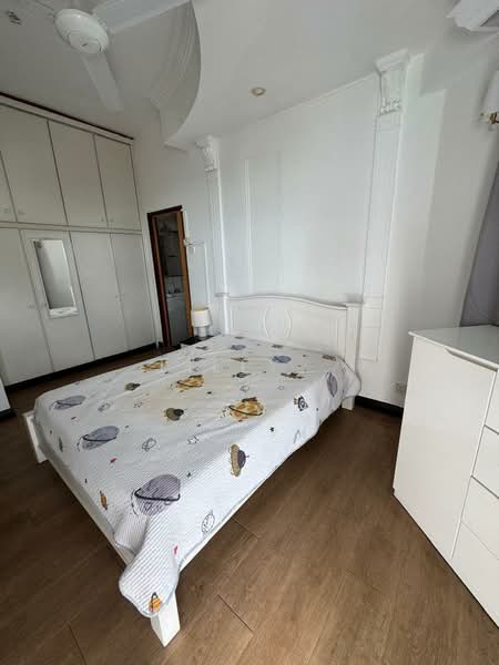 Condominium for Rent at Marina Tower (Ratu Mutiara) - Lilly . - Bedroom - PropertyGuru.com.my