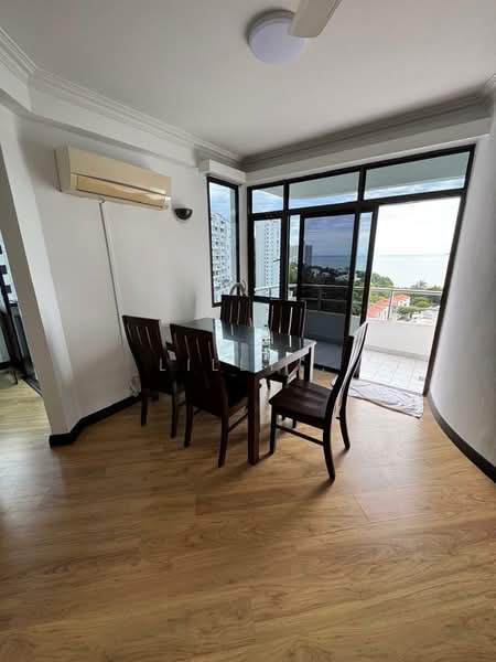 Condominium for Rent at Marina Tower (Ratu Mutiara) - Lilly . - Dining Room - PropertyGuru.com.my